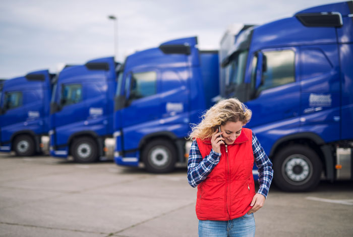 Karriere bei Dietrich Trucks: Engagierte Mitarbeiter arbeiten an der Zukunft des Truckbaus.