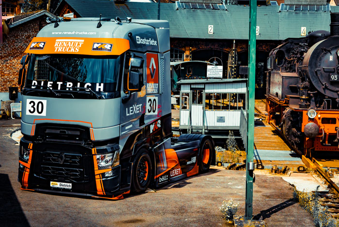 Dietrich Trucks steht für Qualität und Zuverlässigkeit in der Nutzfahrzeugbranche.