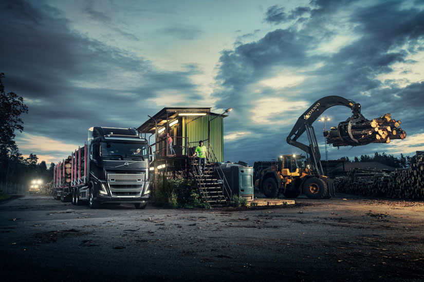 Unsere Volvo Trucks bieten Lösungen für verschiedene Transportaufgaben.