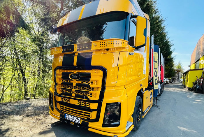 Dietrich Trucks: Individuelle Lackierung für ein LKW Design nach Ihren Wünschen.
