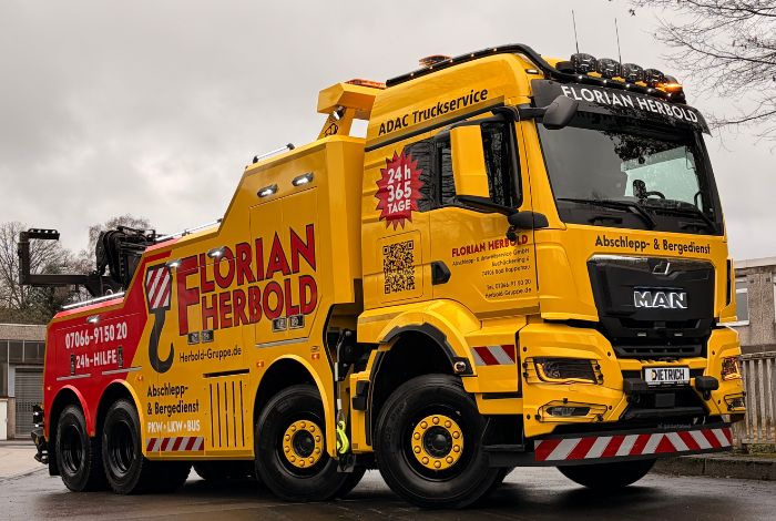 MAN TGS 41.520 8x4 mit Aufbau von EMPL Fahrzeugwerk Typ EH/W200 Bison für den Abschlepp- und Bergedienst Florian Herbold am Standort Bad Rappenau. Ausgerüstet mit Trittbrettern | 360-Grad-Beleuchtungskonzept | Proportional steuerbarer Funkfernbedienung | Hochfestem Bergearm | Drei Seilwinden | LiBa Charge Station.